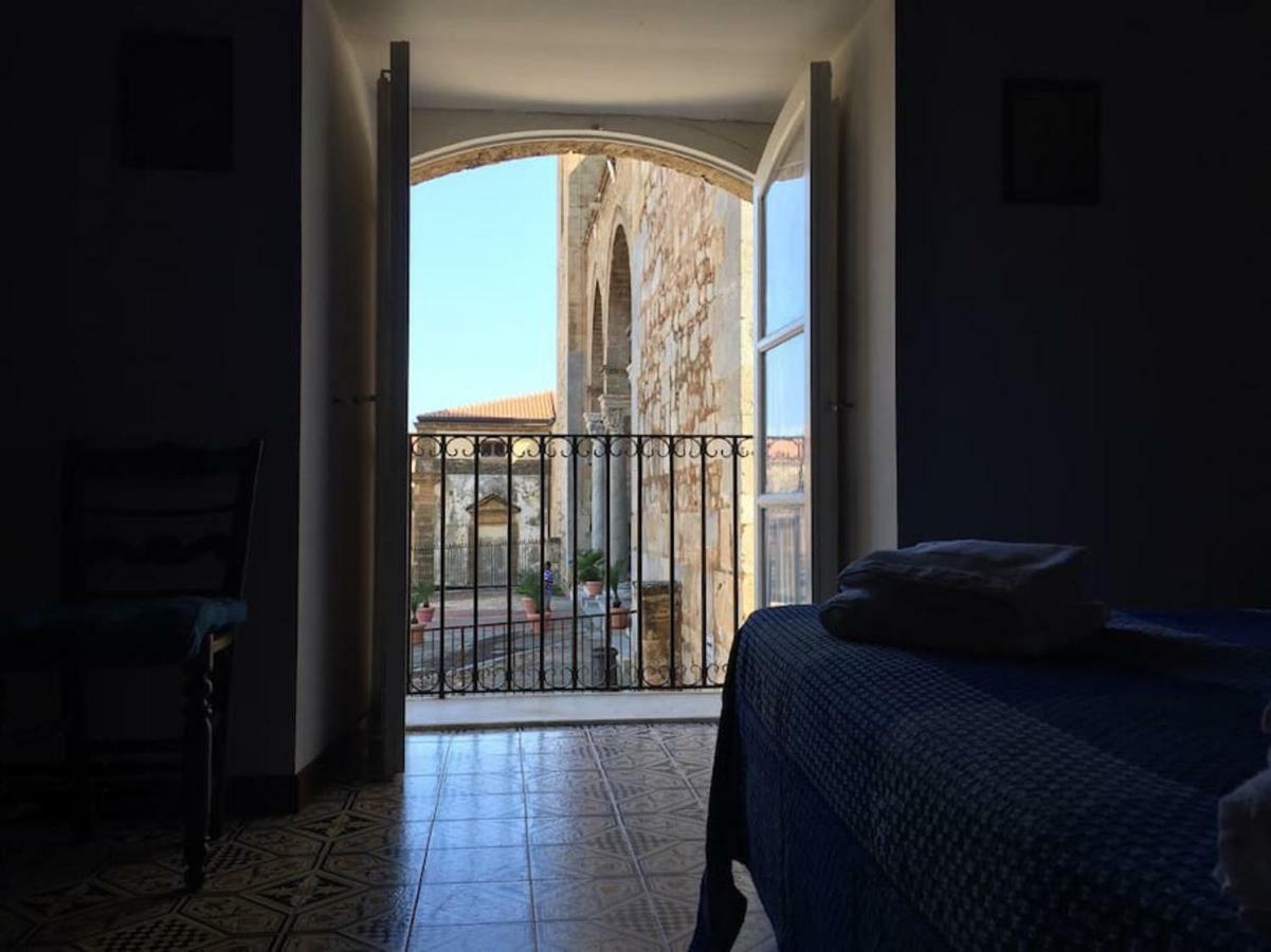 Cefalu Cathedral Palace المظهر الخارجي الصورة